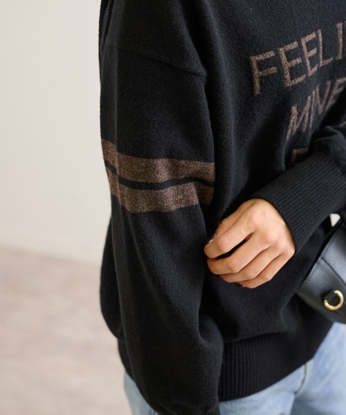 美品　フレームワーク　カレッジロゴクルーネックニット　カシミア混 FRAMeWORK（フレームワーク）の「カレッジロゴクルーネックプル