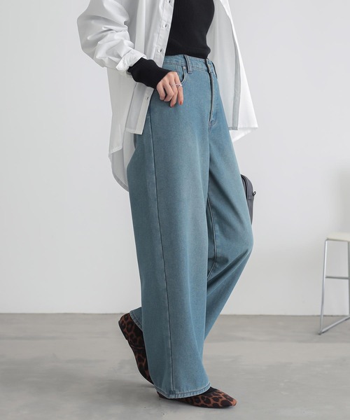 n'OrLABEL（ノアールレーベル）の「『裏ベロアデニムバギーパンツ』（デニムパンツ・レディース・ブラック/ネイビー/ブルー・3L/L～LL/S～Ｍ）」の4枚目の写真