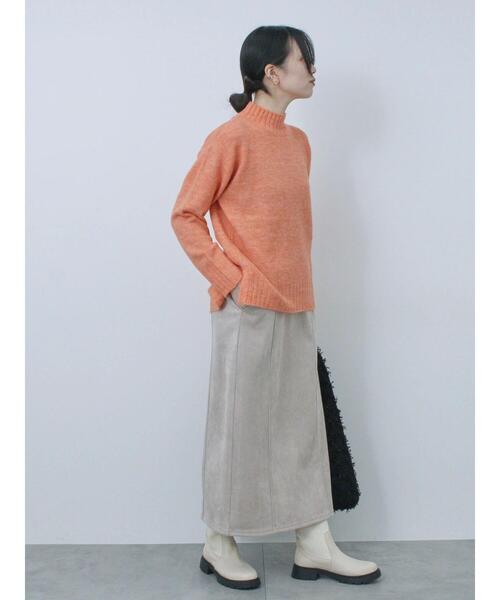 Samansa Mos2 blue（サマンサモスモスブルー）の「スウェードポンチナロースカート（スカート・レディース・ライトベージュ/チャコールグレー/ブラック・F）」の11枚目の写真