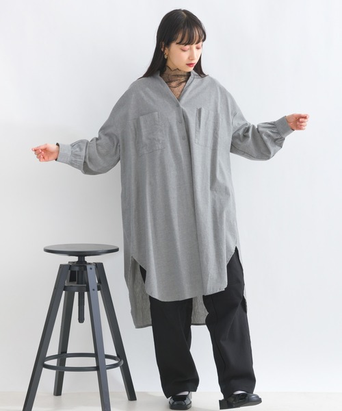 terrace(テラス)の「ツーポケダンガリーシャツワンピース(ワンピース・レディース・ブルー/グレー/ブラック・MEDIUM)」の10枚目の写真