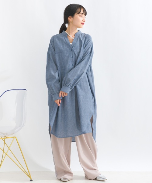terrace(テラス)の「ツーポケダンガリーシャツワンピース(ワンピース・レディース・ブルー/グレー/ブラック・MEDIUM)」の4枚目の写真