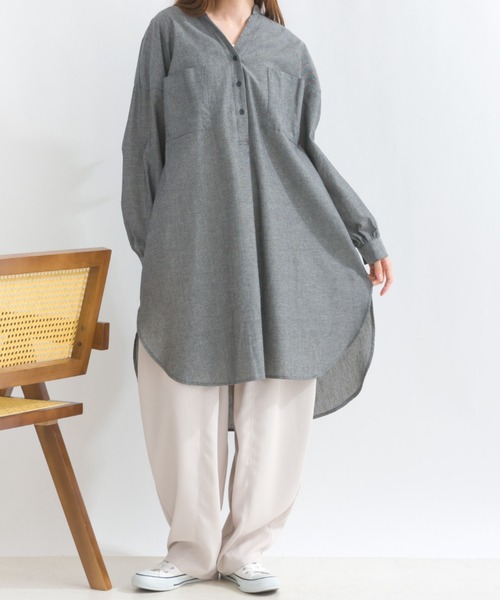 terrace(テラス)の「ツーポケダンガリーシャツワンピース(ワンピース・レディース・ブルー/グレー/ブラック・MEDIUM)」の22枚目の写真