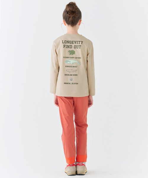 KRIFF MAYER Kid's Collection(クリフメイヤーキッズコレクション)の「UVカットさら長袖Tシャツ(長寿)(Tシャツ/カットソー・キッズ・ライトグリーン/グレー/マスタード/グレイッシュベージュ/チャコール/サックスブルー・170/160/150/140/130/120)」の17枚目の写真