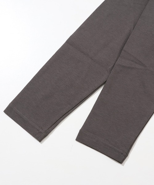 KRIFF MAYER Kid's Collection(クリフメイヤーキッズコレクション)の「UVカットさら長袖Tシャツ(長寿)(Tシャツ/カットソー・キッズ・ライトグリーン/グレー/マスタード/グレイッシュベージュ/チャコール/サックスブルー・170/160/150/140/130/120)」の21枚目の写真