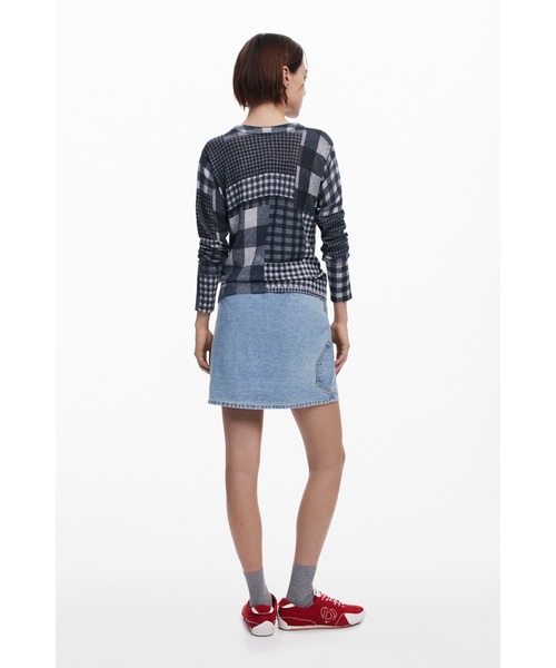 Desigual(デシグアル)の「チェリープリント パッチワーク ロングスリーブ(ニット/セーター・レディース・マルチ・XL/M/S/XS/L)」の2枚目の写真