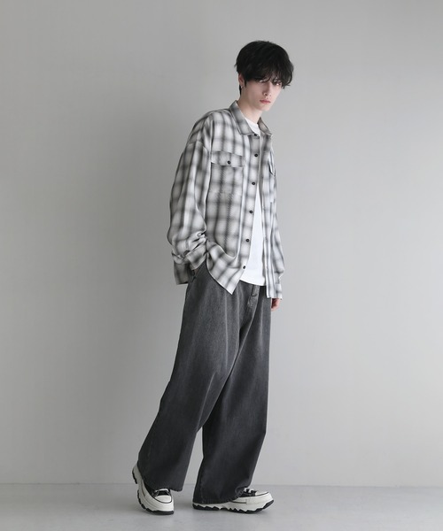 ETELIO（エテリオ）の「オンブレチェックワイドドレープレギュラーカラー長袖シャツ（シャツ/ブラウス・メンズ・ブルー/ブラック/サックスブルー・S/M/L）」の7枚目の写真