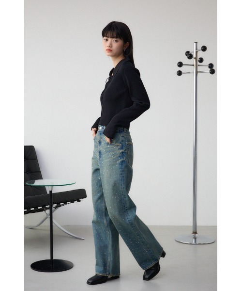 AZUL by moussy(アズールバイマウジー)の「レースアップポロカラーニット(ニット/セーター・レディース・ピンク/アイボリー/ライム/ブルー/ブラック・FREE)」の8枚目の写真