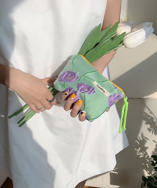 LA VORAGINE(ラ ヴォラジネ)の「ミニポーチ(ポーチ・レディース・A/B/C/D/E/F/G・FREE)」の11枚目の写真