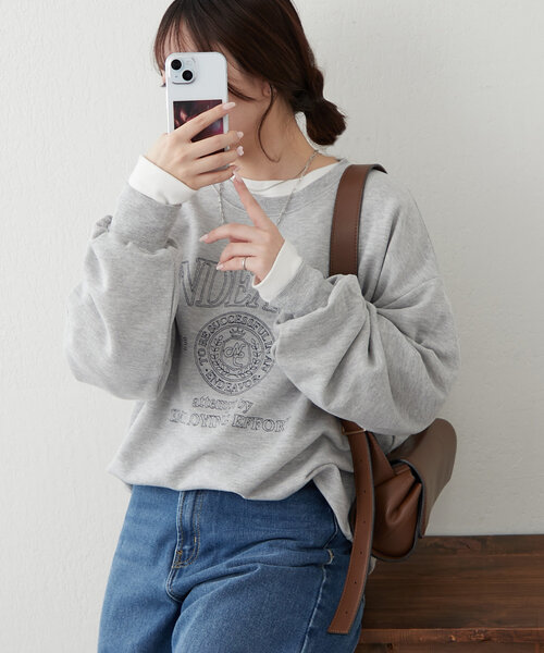 continuer de NICE CLAUP(コンティニューデナイスクラップ)の「白抜き刺繍スウェット(スウェット・レディース・ネイビー/グレー/ピンク/オートミール・FREE)」の7枚目の写真