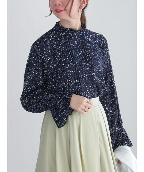 Te chichi(テチチ)の「ピンタックスタンドフリルブラウス(シャツ/ブラウス・レディース・ネイビー/サックスブルー/オフホワイト/クリーム・F)」の1枚目の写真