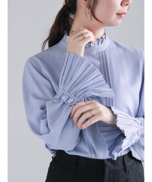 Te chichi(テチチ)の「ピンタックスタンドフリルブラウス(シャツ/ブラウス・レディース・ネイビー/サックスブルー/オフホワイト/クリーム・F)」の4枚目の写真