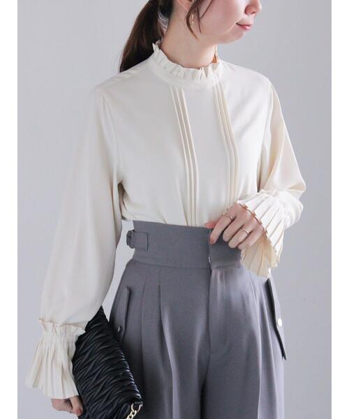 Te chichi(テチチ)の「ピンタックスタンドフリルブラウス(シャツ/ブラウス・レディース・ネイビー/サックスブルー/オフホワイト/クリーム・F)」の3枚目の写真