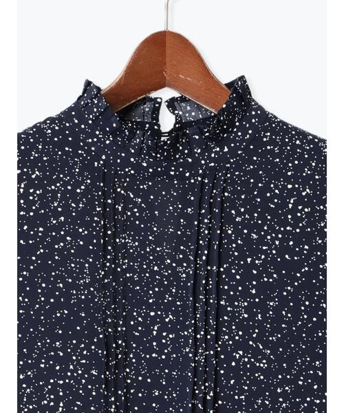 Te chichi(テチチ)の「ピンタックスタンドフリルブラウス(シャツ/ブラウス・レディース・ネイビー/サックスブルー/オフホワイト/クリーム・F)」の17枚目の写真