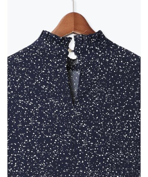 Te chichi(テチチ)の「ピンタックスタンドフリルブラウス(シャツ/ブラウス・レディース・ネイビー/サックスブルー/オフホワイト/クリーム・F)」の20枚目の写真