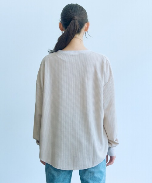 slattgir（スラットジール）の「高身長　ワッフルプルオーバー（トールサイズ）Essenave（Tシャツ/カットソー・レディース・チャコール/ライトグレー・M/L/LL/3L/4L/5L）」の22枚目の写真