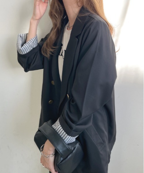 Futier land（フューティアランド）の「【3サイズ展開】BIGダブルテーラードジャケット（テーラードジャケット・レディース・ブラック/ベージュ/ネイビー/ブラック系1/ネイビー系1/グレー/ブラウン/オフホワイト・MEDIUM/LARGE/SMALL）」の3枚目の写真