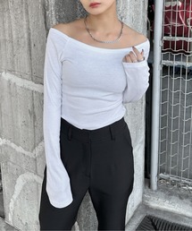 【LVEU.】ベーシックオフショルトップス / トップス カットソー オフショルダー オフショル インナー レイヤード モード ブラック ホワイト ネイビー
