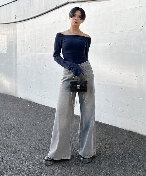 LVEU.(ラブユ.)の「【LVEU.】ベーシックオフショルトップス / トップス カットソー オフショルダー オフショル インナー レイヤード モード ブラック ホワイト ネイビー(Tシャツ/カットソー・レディース・ホワイト/ネイビー/ブラック・FREE)」の11枚目の写真