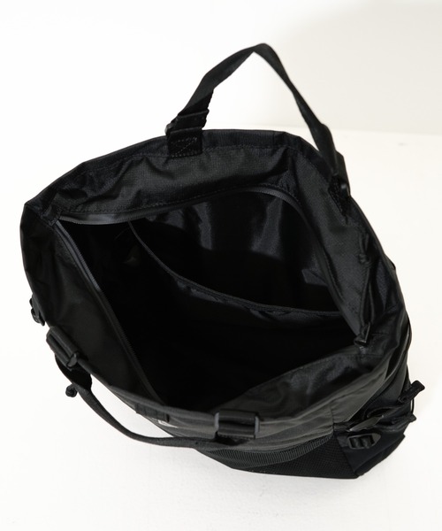 NEW ERA(ニューエラ)の「【NEW ERA/ニューエラ】EXPLORER TOTE BAG 150D(バックパック/リュック・メンズ・ブラック・FREE)」の11枚目の写真