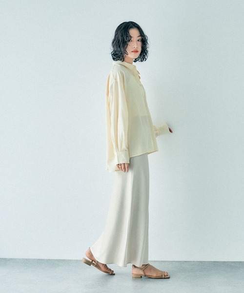 LEPSIM(レプシィム)の「サラキレポンチョ長袖シャツ 303844(シャツ/ブラウス・レディース・ブルー/オフホワイト/イエロー/ブルー系その他・FREE)」の9枚目の写真