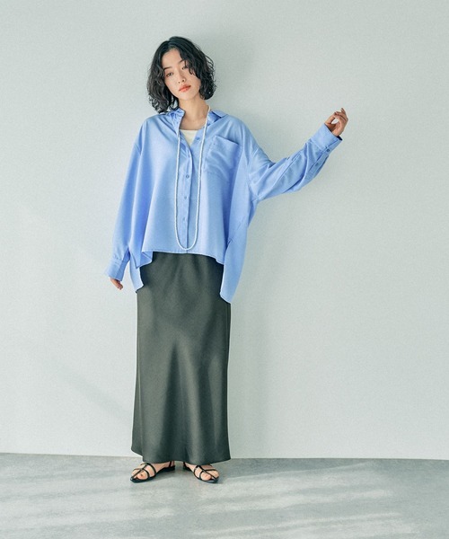 LEPSIM(レプシィム)の「サラキレポンチョ長袖シャツ 303844(シャツ/ブラウス・レディース・ブルー/オフホワイト/イエロー/ブルー系その他・FREE)」の22枚目の写真