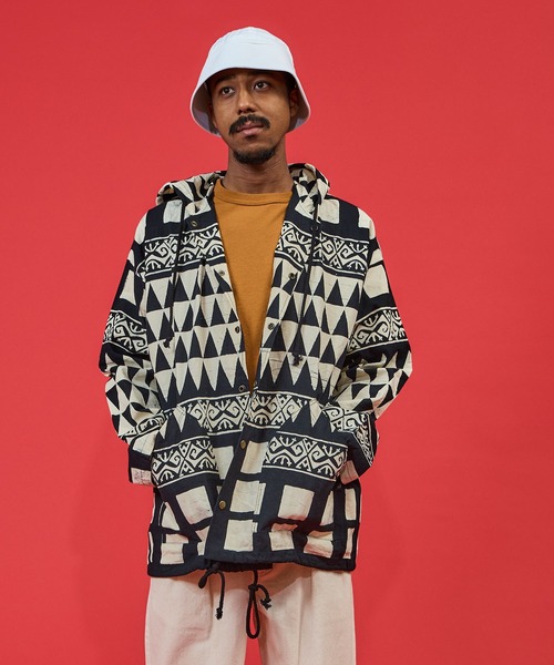 SAWINTO（ソイント）の「JAWANDI -  SNAP BUTTON HOODIE JACKET BATIK（その他アウター・メンズ・その他2/その他1/その他3/その他4・X-LARGE/LARGE）」の8枚目の写真