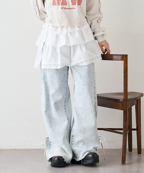 w closet（ダブルクローゼット）の「フリルラップスカート（スカート・レディース・オフホワイト/ブラック・FREE）」の2枚目の写真