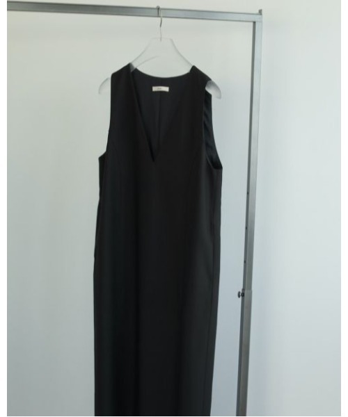 anuke（アンヌーク）の「anuke Cutoff Vneck Onepiece 62510324（ワンピース・レディース・ブラック/グレー・36/38）」の6枚目の写真