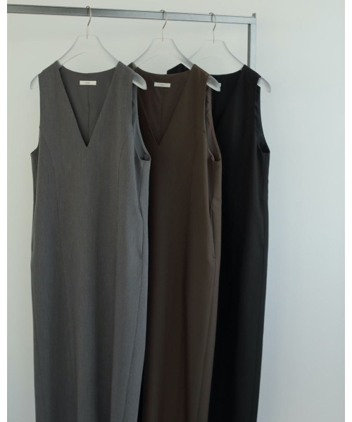 anuke（アンヌーク）の「anuke Cutoff Vneck Onepiece 62510324（ワンピース・レディース・ブラック/グレー・36/38）」の7枚目の写真