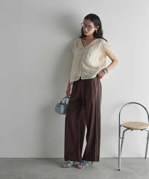 THE YOn（ザヨン）の「コードレースフレンチスリーブコットンブラウス（シャツ/ブラウス・レディース・アイボリー/ブラック・FREE）」の16枚目の写真