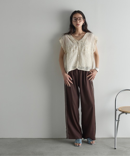 THE YOn（ザヨン）の「コードレースフレンチスリーブコットンブラウス（シャツ/ブラウス・レディース・アイボリー/ブラック・FREE）」の18枚目の写真