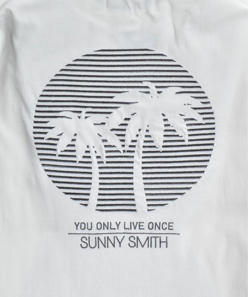 Sunny Smith(サニースミス)の「【SUNNY SMITH】SUNSETヤシの木柄 両面刺繍ロングスリーブTシャツ(Tシャツ/カットソー・レディース・スモークグレー/ホワイト・LARGE/MEDIUM)」の5枚目の写真