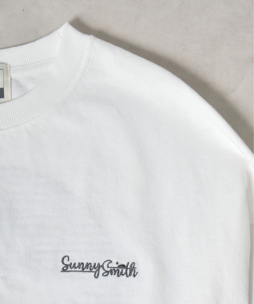 Sunny Smith(サニースミス)の「【SUNNY SMITH】SUNSETヤシの木柄 両面刺繍ロングスリーブTシャツ(Tシャツ/カットソー・レディース・スモークグレー/ホワイト・LARGE/MEDIUM)」の7枚目の写真