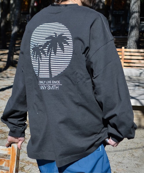 Sunny Smith(サニースミス)の「【SUNNY SMITH】SUNSETヤシの木柄 両面刺繍ロングスリーブTシャツ(Tシャツ/カットソー・レディース・スモークグレー/ホワイト・LARGE/MEDIUM)」の16枚目の写真