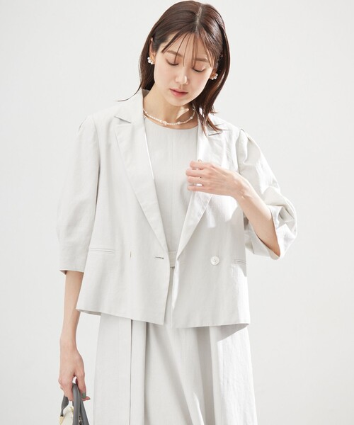 組曲（クミキョク）の「リネンレーヨン ジャケット（テーラードジャケット・レディース・ベージュ系/ネイビー系・2/3）」の20枚目の写真