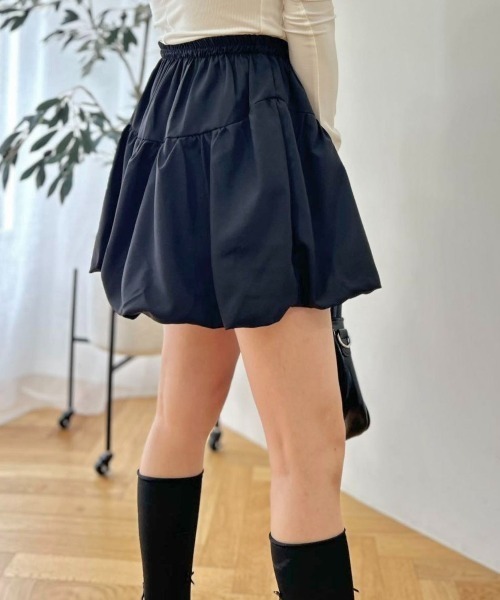 mebole(メボレ)の「マシュマロバルーンスカート(スカート・レディース・ブラック/ホワイト・FREE)」の14枚目の写真