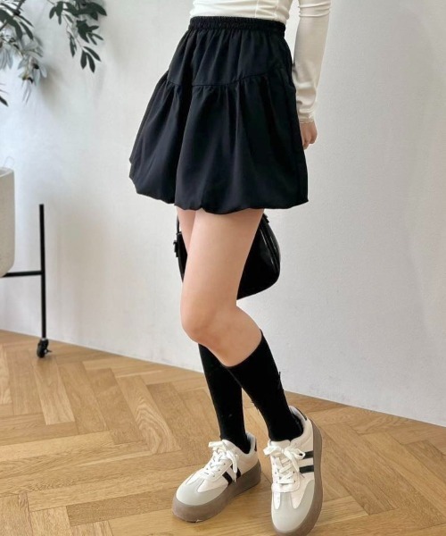 mebole(メボレ)の「マシュマロバルーンスカート(スカート・レディース・ブラック/ホワイト・FREE)」の16枚目の写真