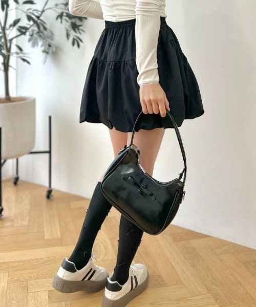 mebole(メボレ)の「マシュマロバルーンスカート(スカート・レディース・ブラック/ホワイト・FREE)」の20枚目の写真