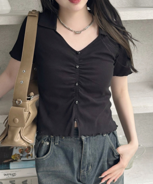 Ada.(エイダ)の「襟付き フロントボタン ギャザー デザイン トップス(Tシャツ/カットソー・レディース・ブラック/ホワイト・FREE)」の14枚目の写真