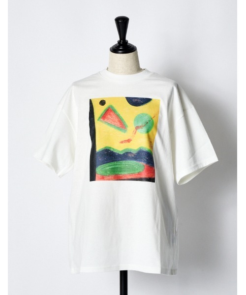 RUMCHE（ラムシェ）の「"Roy Taro" Art Print T-shirt / "Roy Taro"アートプリントTシャツ（Tシャツ/カットソー・レディース・ホワイト/ダークグリーン/ブラック・SMALL/MEDIUM）」の12枚目の写真