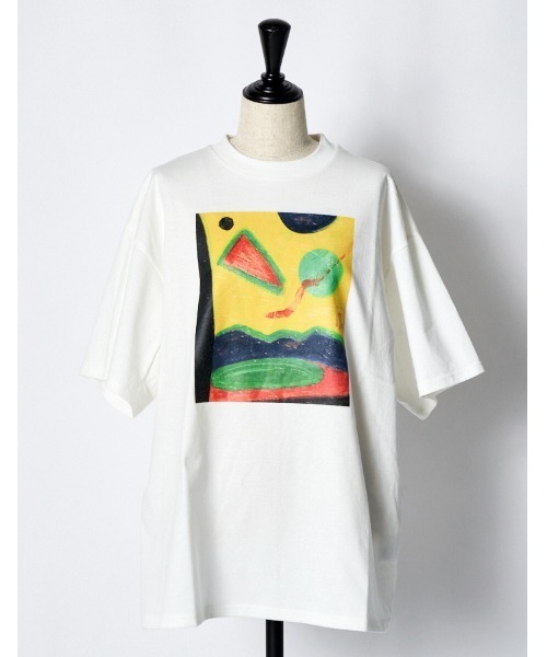 RUMCHE（ラムシェ）の「"Roy Taro" Art Print T-shirt / "Roy Taro"アートプリントTシャツ（Tシャツ/カットソー・レディース・ホワイト/ダークグリーン/ブラック・SMALL/MEDIUM）」の19枚目の写真