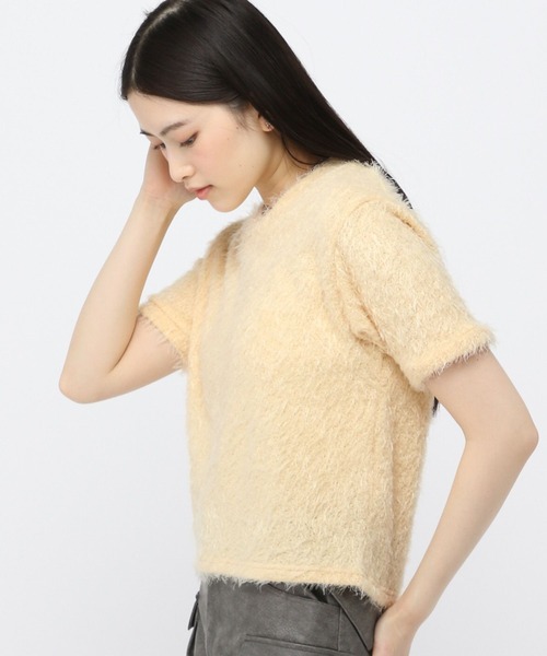 3.3 Field Trip (3.3フィールドトリップ)の「3.3Field Trip/フェザーVネック半袖(Tシャツ/カットソー・レディース・イエロー/ピンク/ブラック・FREE)」の13枚目の写真