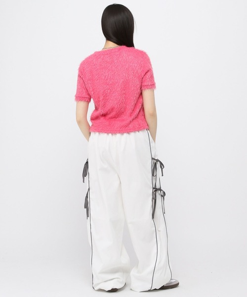 3.3 Field Trip (3.3フィールドトリップ)の「3.3Field Trip/フェザーVネック半袖(Tシャツ/カットソー・レディース・イエロー/ピンク/ブラック・FREE)」の6枚目の写真