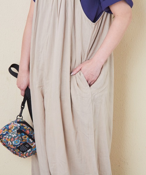 CUBE SUGAR（キューブシュガー）の「インドコットンギャザーワイドサロペット（サロペット/オーバーオール・レディース・ブラック/カーキ/ベージュ/イエロー/オレンジ・M）」の9枚目の写真