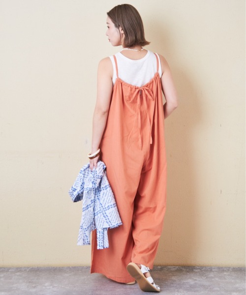 CUBE SUGAR（キューブシュガー）の「インドコットンギャザーワイドサロペット（サロペット/オーバーオール・レディース・ブラック/カーキ/ベージュ/イエロー/オレンジ・M）」の13枚目の写真