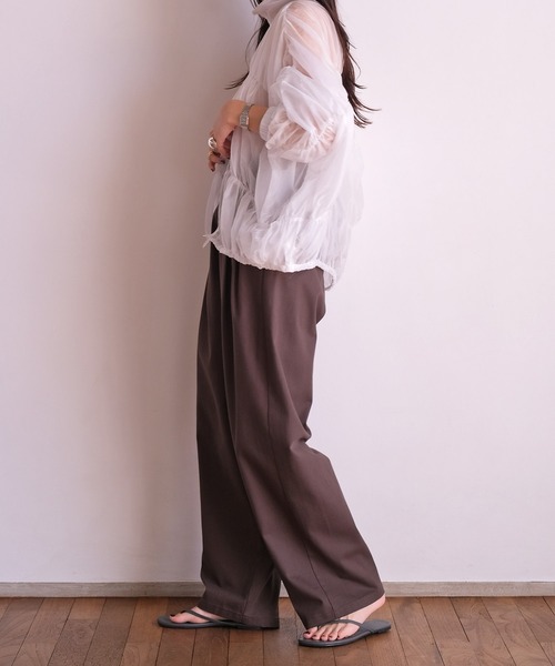 AKTE（アクテ）の「シアーギャザーブルゾン（ブルゾン・レディース・ホワイト/ブラック・FREE）」の5枚目の写真