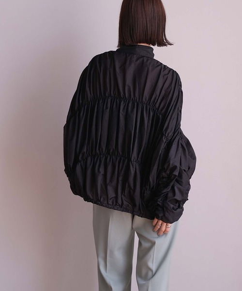 AKTE（アクテ）の「シアーギャザーブルゾン（ブルゾン・レディース・ホワイト/ブラック・FREE）」の17枚目の写真