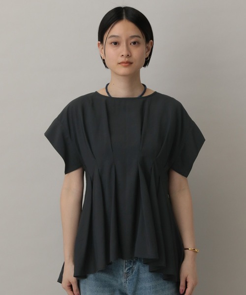 A part by（アパートバイ）の「タックデザインブラウス（シャツ/ブラウス・レディース・ベージュ系その他/ブラック/オフホワイト/オレンジ系その他4/ライトブルー・FREE）」の22枚目の写真