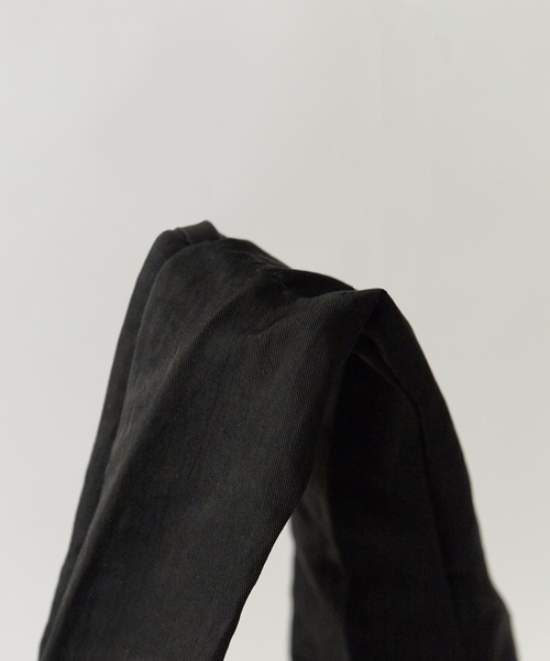 ROOPTOKYO（ループトウキョウ）の「【大容量】パフィーショルダーバッグ（ショルダーバッグ・レディース・ホワイト/ブラック・FREE）」の12枚目の写真