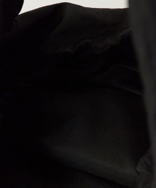 ROOPTOKYO（ループトウキョウ）の「【大容量】パフィーショルダーバッグ（ショルダーバッグ・レディース・ホワイト/ブラック・FREE）」の19枚目の写真